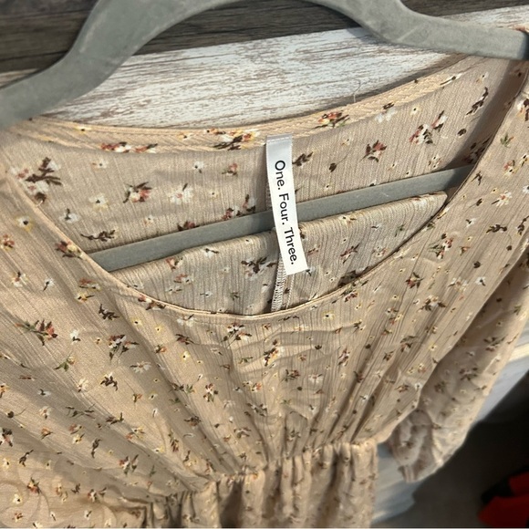 One Four Three Floral Mini Dress Women S Neutral Bohemian Chic Summer Cottage - Picture 3 of 5